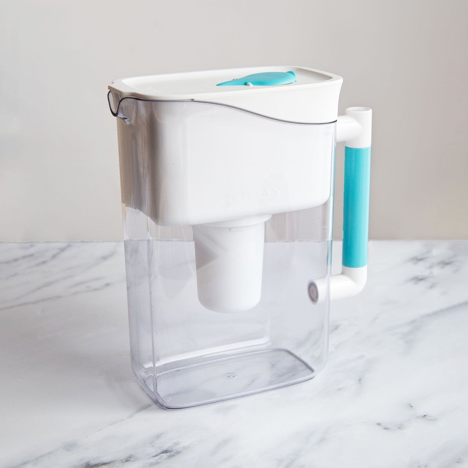 Phox Wave 2.8L Water Filter Jug, fits in your fridge
